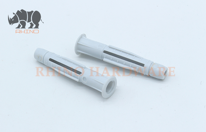 Plastic Nail Plug A